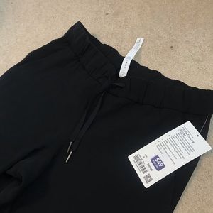 New Lululemon On The Fly Crop *Woven